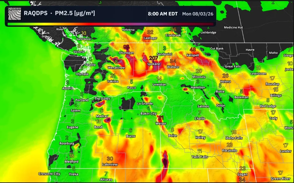 RAQDPS PM2.5 smoke forecast over the Pacific Northwest